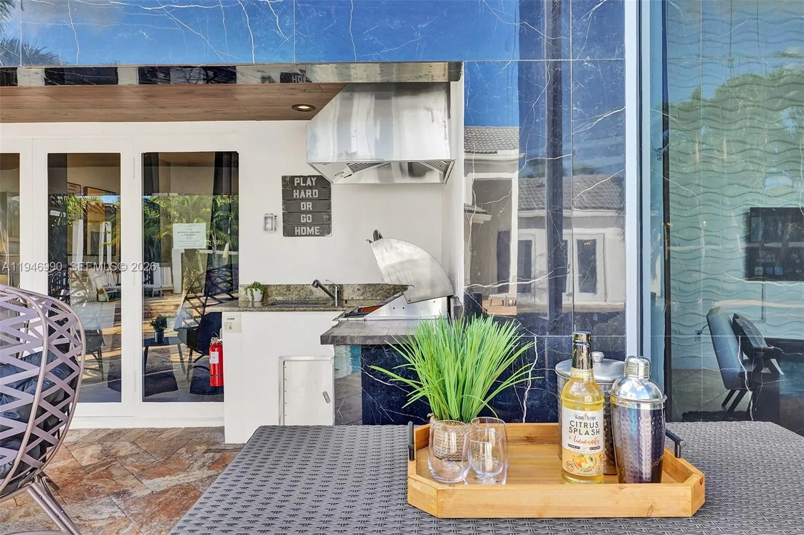 11400 Nw 7th St, Plantation, Florida 33325, Plantation, Florida 33325, 9 Bedrooms Bedrooms, ,5 BathroomsBathrooms,Residential Lease,For Rent,11400 Nw 7th St, Plantation, Florida 33325,A11946990