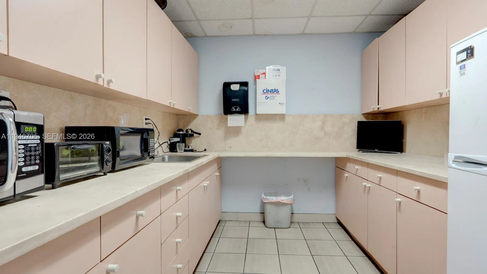 7957 Nw 54th St, Doral, Florida 33166, Doral, Florida 33166, ,Commercial Lease,For Rent,7957 Nw 54th St, Doral, Florida 33166,A11946705