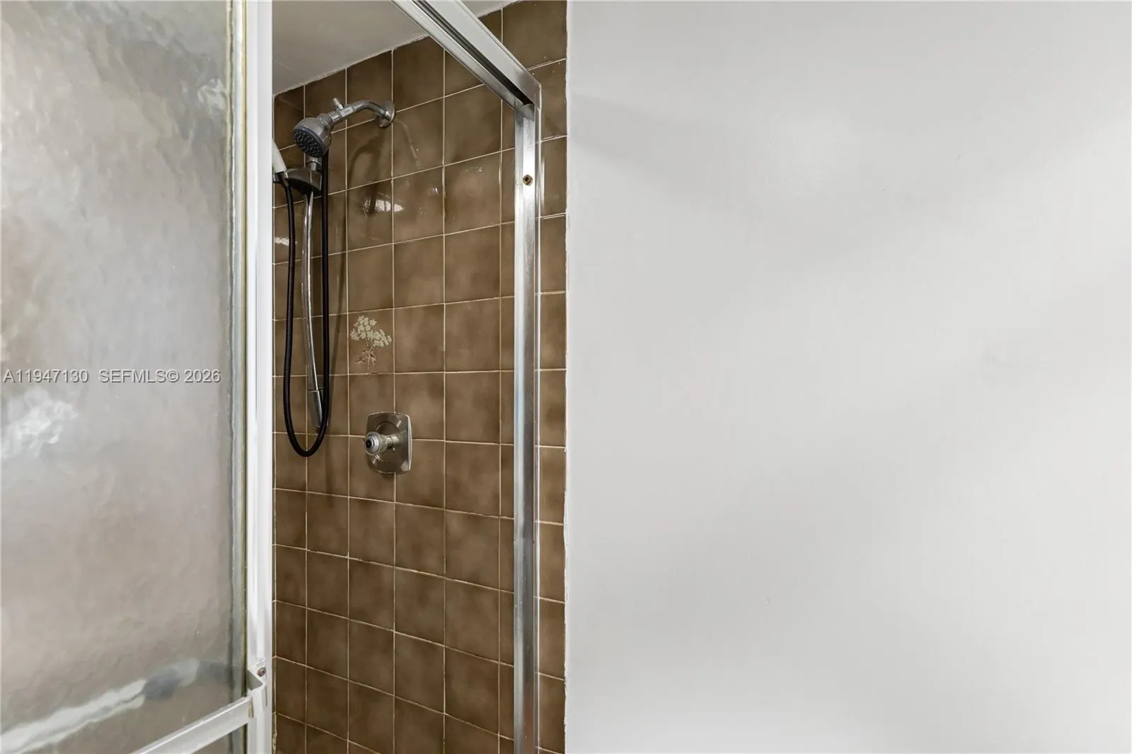 2800 N 46th Ave A307, Hollywood, Florida 33021, Hollywood, Florida 33021, 2 Bedrooms Bedrooms, ,2 BathroomsBathrooms,Residential,For Sale,2800 N 46th Ave A307, Hollywood, Florida 33021,A11947130
