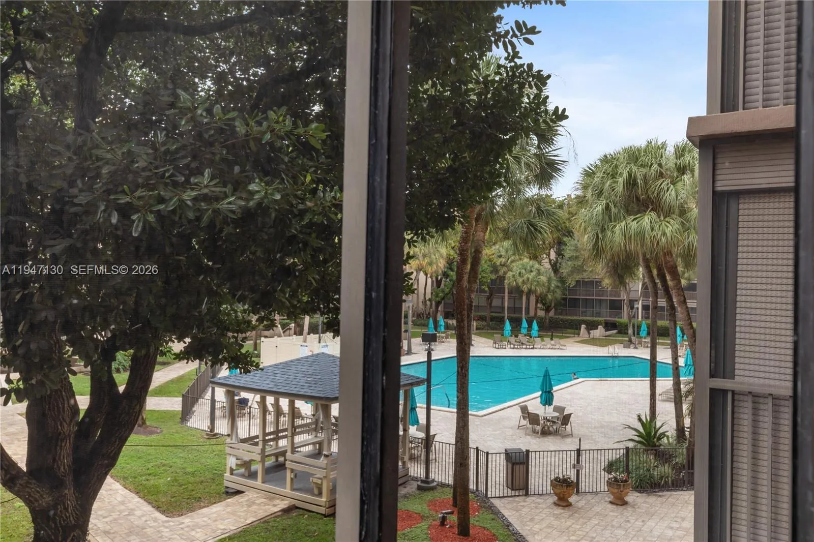 2800 N 46th Ave A307, Hollywood, Florida 33021, Hollywood, Florida 33021, 2 Bedrooms Bedrooms, ,2 BathroomsBathrooms,Residential,For Sale,2800 N 46th Ave A307, Hollywood, Florida 33021,A11947130