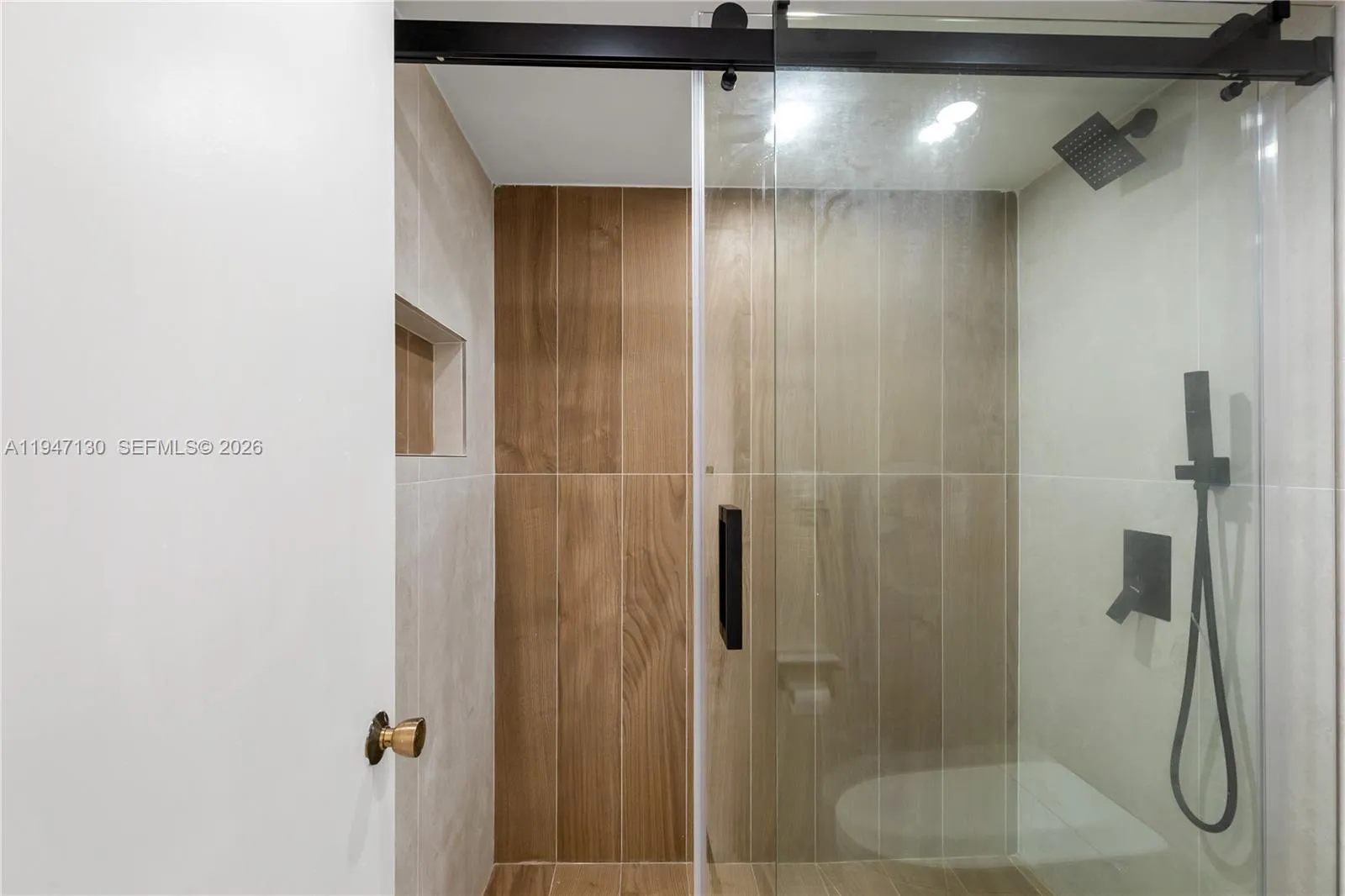 2800 N 46th Ave A307, Hollywood, Florida 33021, Hollywood, Florida 33021, 2 Bedrooms Bedrooms, ,2 BathroomsBathrooms,Residential,For Sale,2800 N 46th Ave A307, Hollywood, Florida 33021,A11947130