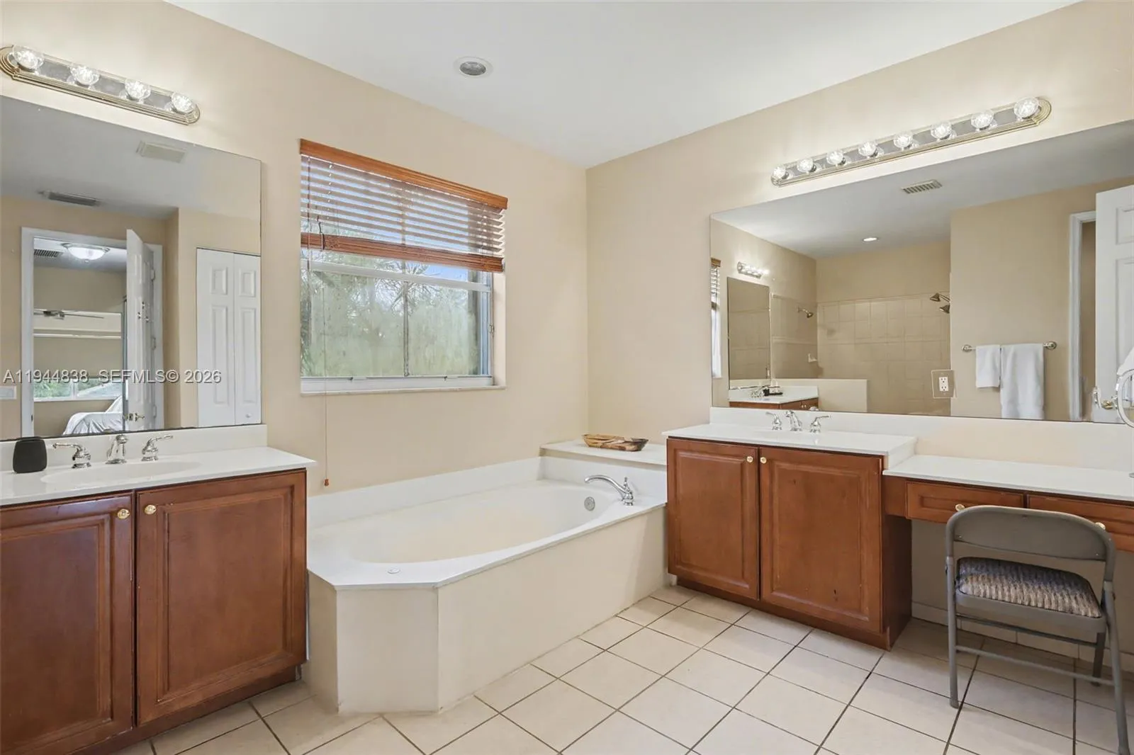 11606 Hibbs Grove Dr, Cooper City, Florida 33330, Cooper City, Florida 33330, 5 Bedrooms Bedrooms, ,4 BathroomsBathrooms,Residential,For Sale,11606 Hibbs Grove Dr, Cooper City, Florida 33330,A11944838