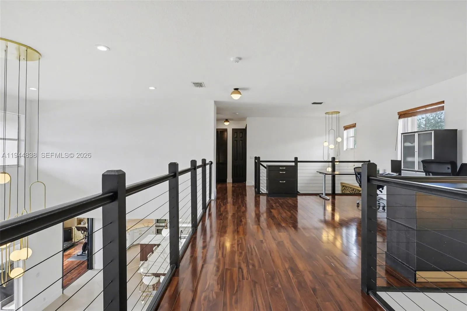 Upstairs lounge/office area