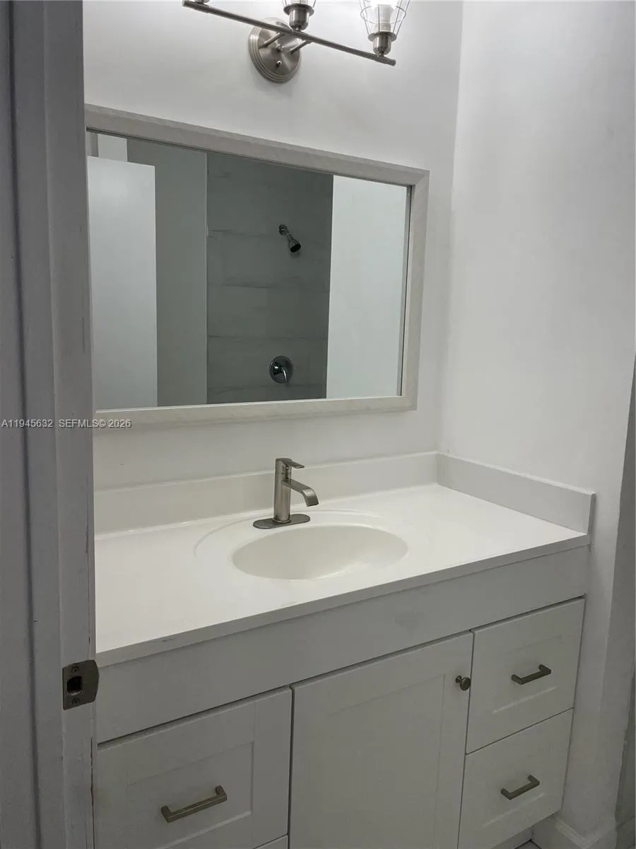 15325 Sw 106th Ter 618, Miami, Florida 33196, Miami, Florida 33196, 2 Bedrooms Bedrooms, ,2 BathroomsBathrooms,Residential,For Sale,15325 Sw 106th Ter 618, Miami, Florida 33196,A11945632