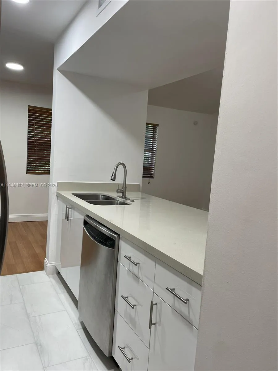 15325 Sw 106th Ter 618, Miami, Florida 33196, Miami, Florida 33196, 2 Bedrooms Bedrooms, ,2 BathroomsBathrooms,Residential,For Sale,15325 Sw 106th Ter 618, Miami, Florida 33196,A11945632