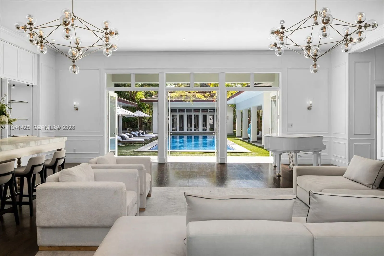 4100 Kiaora St, Miami, Florida 33133, Miami, Florida 33133, 6 Bedrooms Bedrooms, ,7 BathroomsBathrooms,Residential,For Sale,4100 Kiaora St, Miami, Florida 33133,A11941425