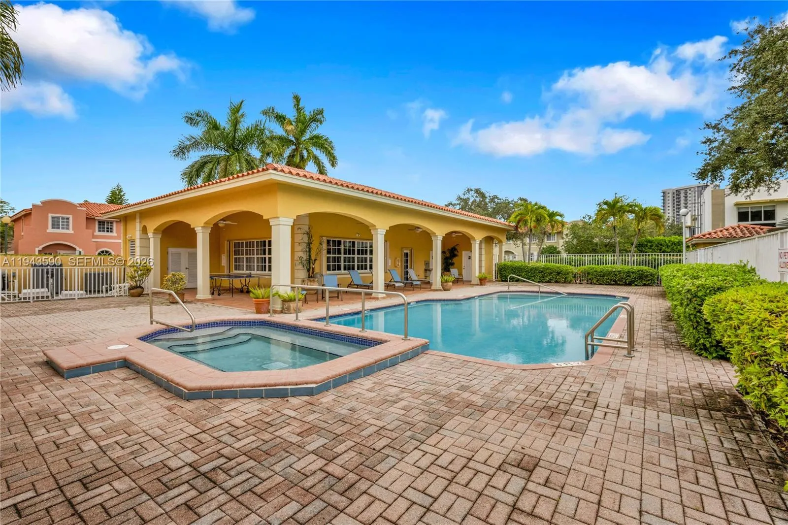 7773 Sw 94th Ln, Miami, Florida 33156, Miami, Florida 33156, 3 Bedrooms Bedrooms, ,3 BathroomsBathrooms,Residential,For Sale,7773 Sw 94th Ln, Miami, Florida 33156,A11943590