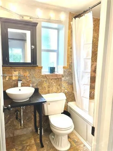 717 Ne 16th Ave 717a, Fort Lauderdale, Florida 333, Fort Lauderdale, Florida 33304, 1 Bedroom Bedrooms, ,1 BathroomBathrooms,Residential Lease,For Rent,717 Ne 16th Ave 717a, Fort Lauderdale, Florida 333,A11947262