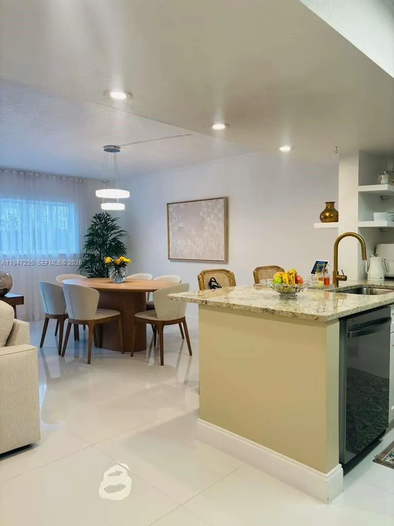 20810 San Simeon Way 109, Miami, Florida 33179, Miami, Florida 33179, 3 Bedrooms Bedrooms, ,2 BathroomsBathrooms,Residential,For Sale,20810 San Simeon Way 109, Miami, Florida 33179,A11947225