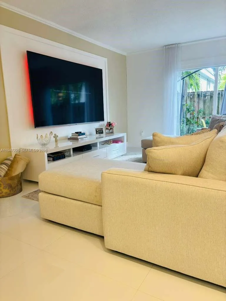 20810 San Simeon Way 109, Miami, Florida 33179, Miami, Florida 33179, 3 Bedrooms Bedrooms, ,2 BathroomsBathrooms,Residential,For Sale,20810 San Simeon Way 109, Miami, Florida 33179,A11947225