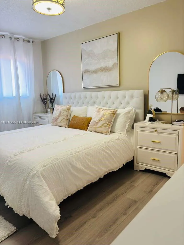 20810 San Simeon Way 109, Miami, Florida 33179, Miami, Florida 33179, 3 Bedrooms Bedrooms, ,2 BathroomsBathrooms,Residential,For Sale,20810 San Simeon Way 109, Miami, Florida 33179,A11947225