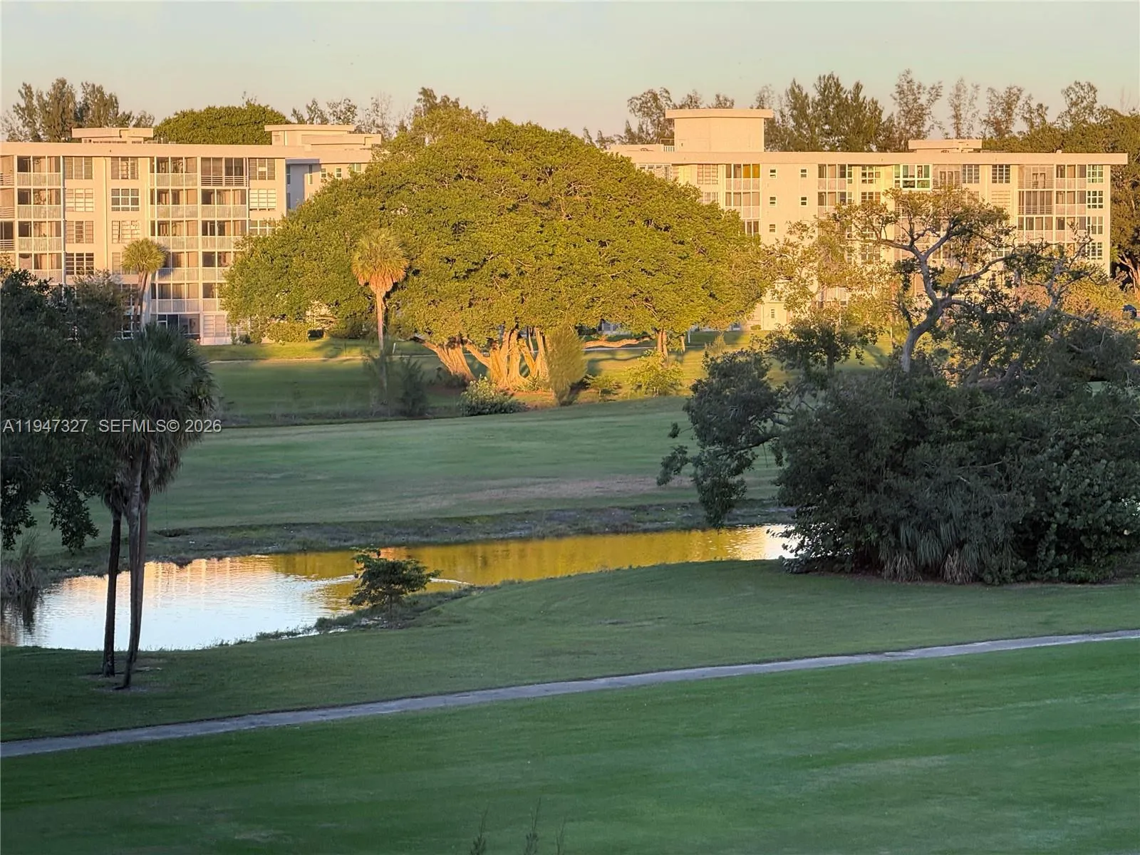 2851 S Palm Aire Dr 506, Pompano Beach, Florida 33, Pompano Beach, Florida 33069, 1 Bedroom Bedrooms, ,1 BathroomBathrooms,Residential,For Sale,2851 S Palm Aire Dr 506, Pompano Beach, Florida 33,A11947327 2851 S Palm Aire Dr 506, Pompano Beach, Florida 33, Pompano Beach, Florida 33069, 1 Bedroom Bedrooms, ,1 BathroomBathrooms,Residential,For Sale,2851 S Palm Aire Dr 506, Pompano Beach, Florida 33,A11947327