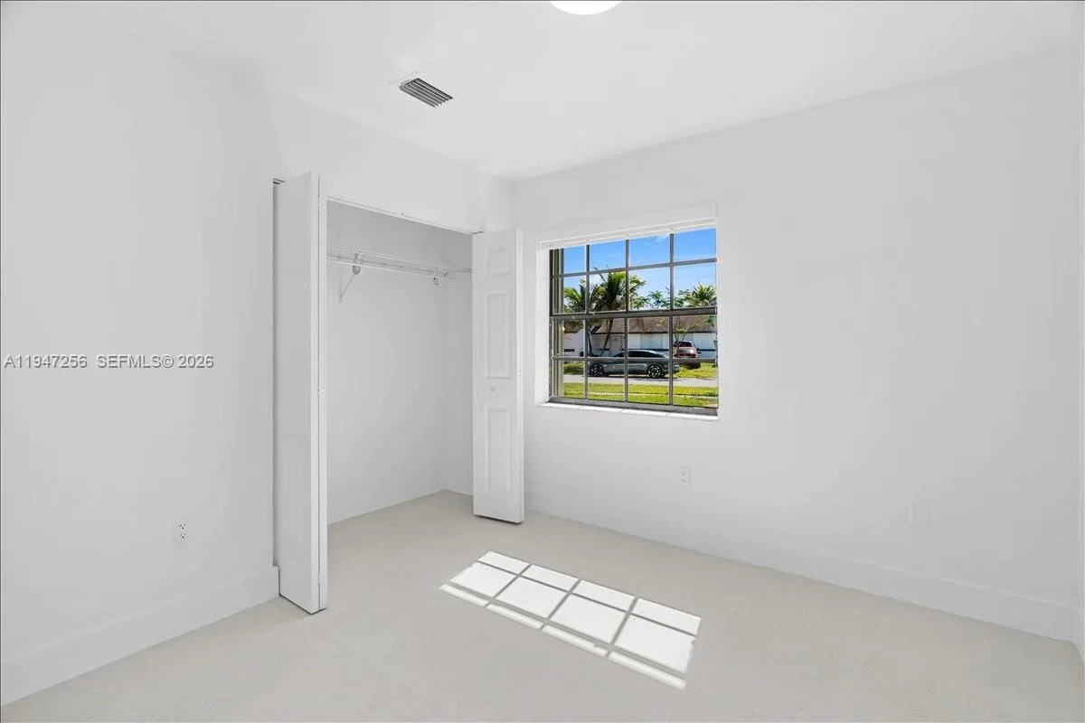 10351 Sw 164th St, Miami, Florida 33157, Miami, Florida 33157, 3 Bedrooms Bedrooms, ,2 BathroomsBathrooms,Residential Lease,For Rent,10351 Sw 164th St, Miami, Florida 33157,A11947256