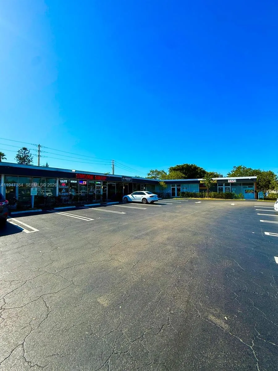 100 Sw 15th St, Pompano Beach, Florida 33060, Pompano Beach, Florida 33060, ,Commercial Lease,For Rent,100 Sw 15th St, Pompano Beach, Florida 33060,A11947384