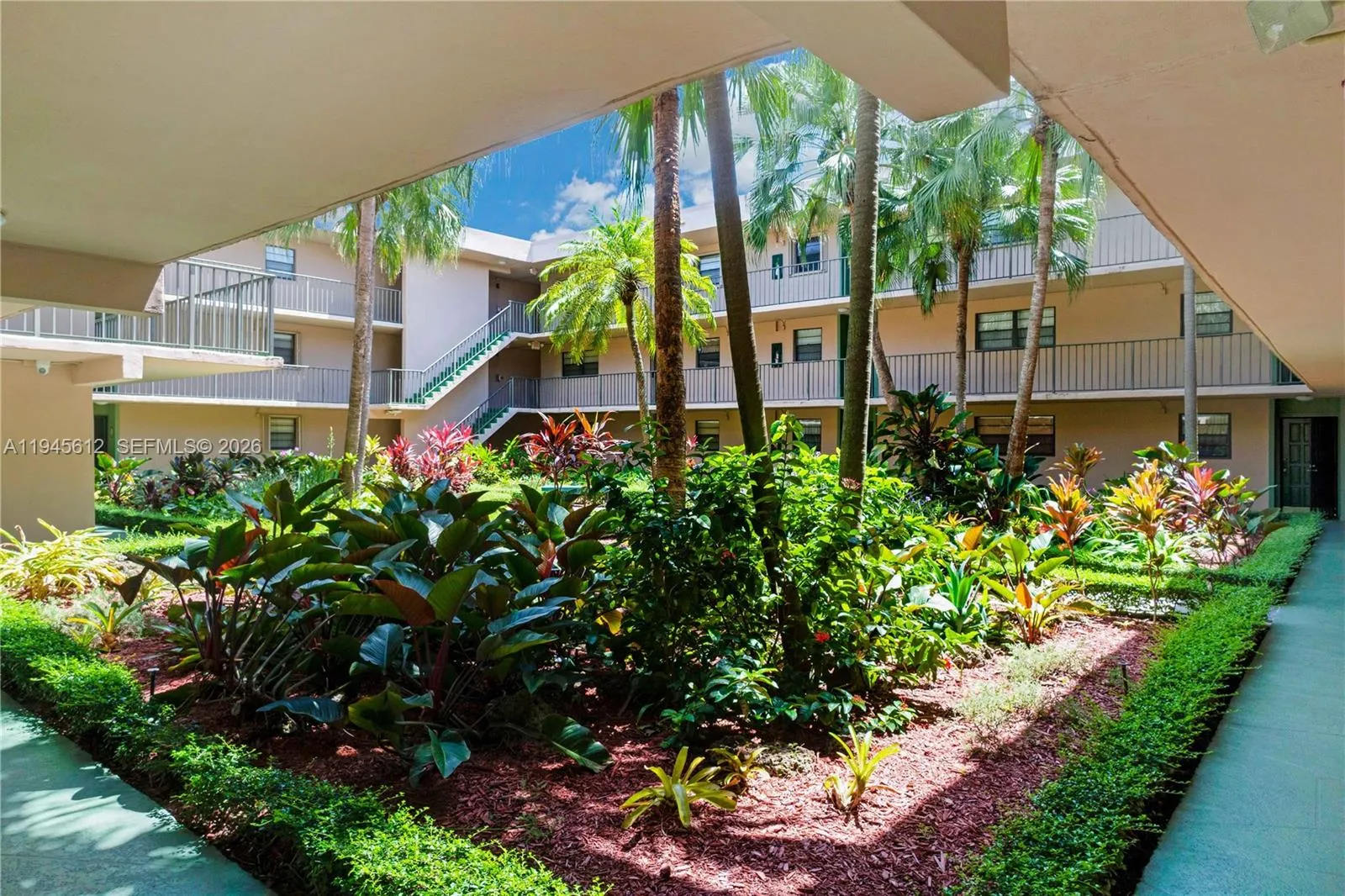 10525 Sw 112th Ave 309, Miami, Florida 33176, Miami, Florida 33176, 2 Bedrooms Bedrooms, ,2 BathroomsBathrooms,Residential,For Sale,10525 Sw 112th Ave 309, Miami, Florida 33176,A11945612