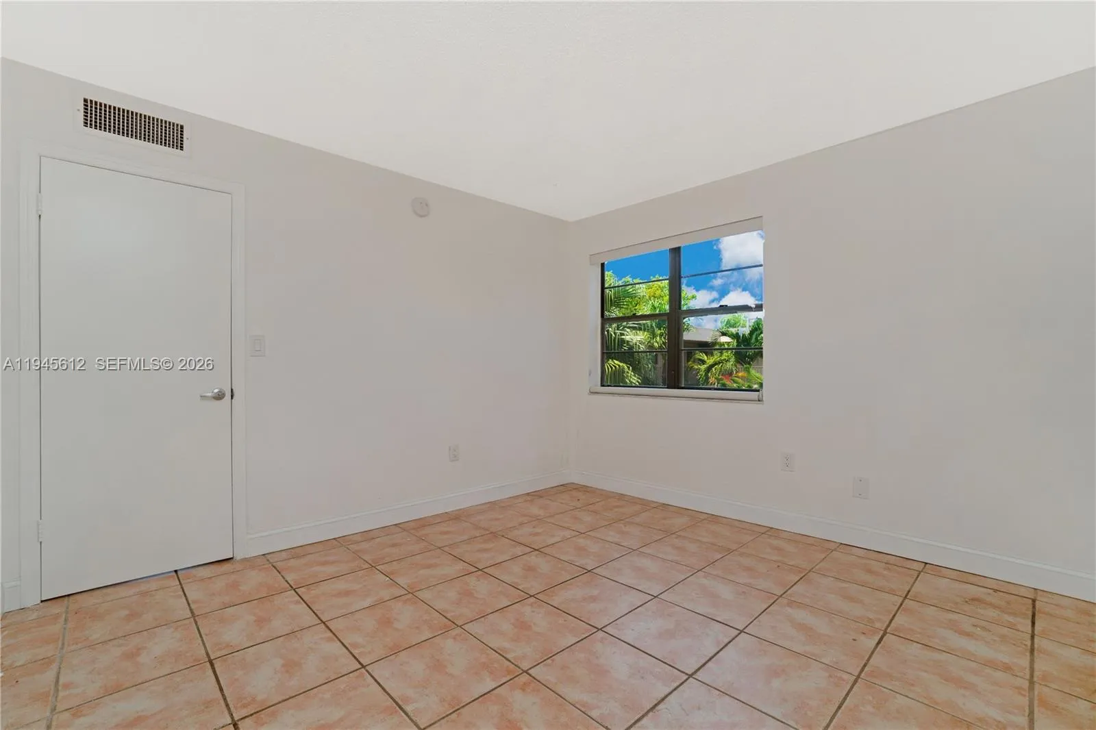 10525 Sw 112th Ave 309, Miami, Florida 33176, Miami, Florida 33176, 2 Bedrooms Bedrooms, ,2 BathroomsBathrooms,Residential,For Sale,10525 Sw 112th Ave 309, Miami, Florida 33176,A11945612