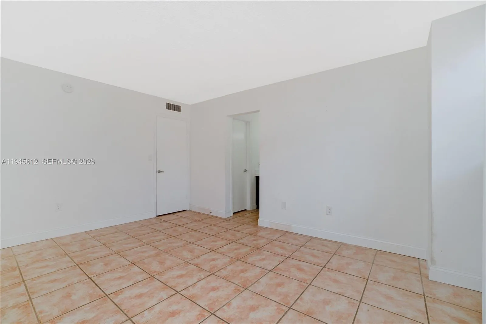 10525 Sw 112th Ave 309, Miami, Florida 33176, Miami, Florida 33176, 2 Bedrooms Bedrooms, ,2 BathroomsBathrooms,Residential,For Sale,10525 Sw 112th Ave 309, Miami, Florida 33176,A11945612