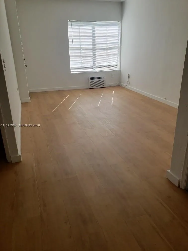 1614 Drexel Avenue 2, Miami Beach, Florida 33139, Miami Beach, Florida 33139, 1 Bedroom Bedrooms, ,1 BathroomBathrooms,Residential Lease,For Rent,1614 Drexel Avenue 2, Miami Beach, Florida 33139,A11947393