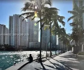 325 S Biscayne Blvd 2120, Miami, Florida 33131, Miami, Florida 33131, ,1 BathroomBathrooms,Residential Lease,For Rent,325 S Biscayne Blvd 2120, Miami, Florida 33131,A11946052