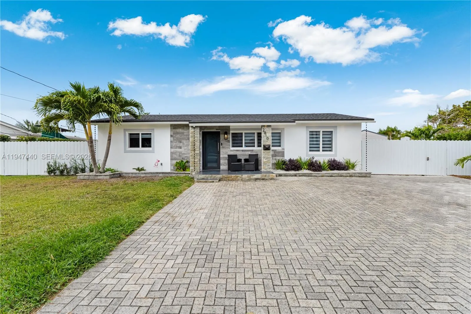 2810 Sw 123rd Ct, Miami, Florida 33175, Miami, Florida 33175, 3 Bedrooms Bedrooms, ,2 BathroomsBathrooms,Residential,For Sale,2810 Sw 123rd Ct, Miami, Florida 33175,A11947440