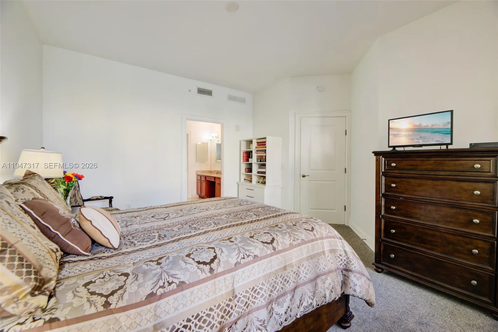 Built-in Book Shelves with drawers