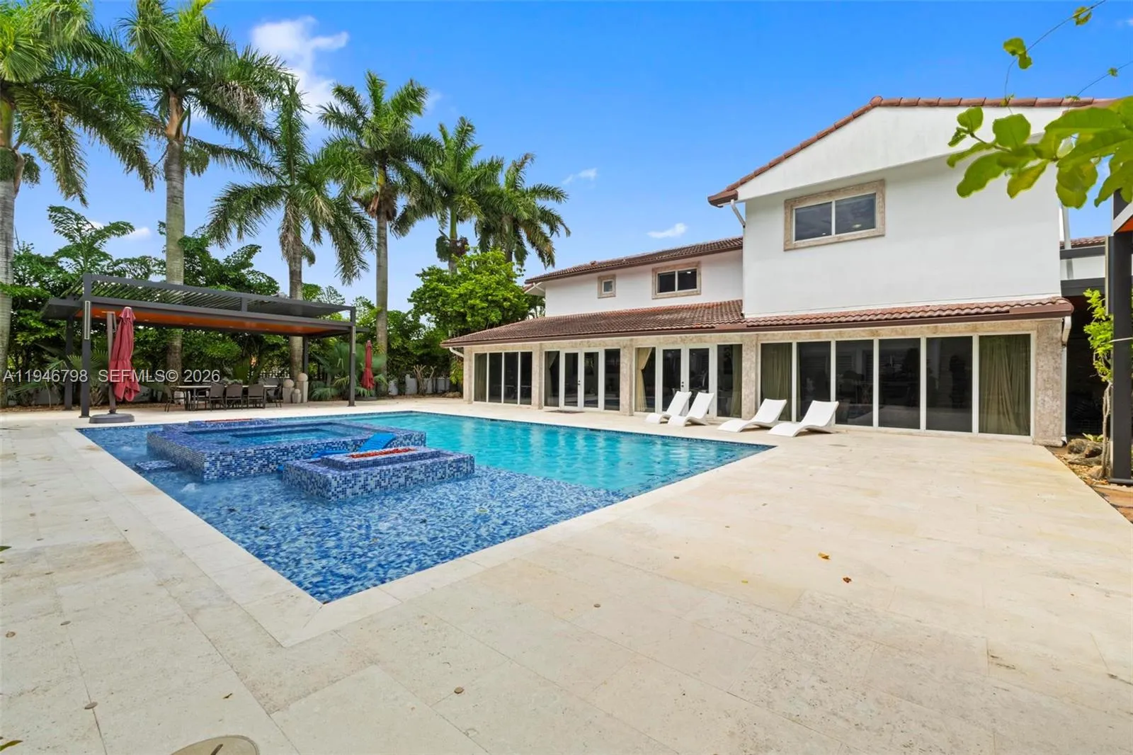 185 Sw 130th Ave, Miami, Florida 33184, Miami, Florida 33184, 6 Bedrooms Bedrooms, ,7 BathroomsBathrooms,Residential,For Sale,185 Sw 130th Ave, Miami, Florida 33184,A11946798