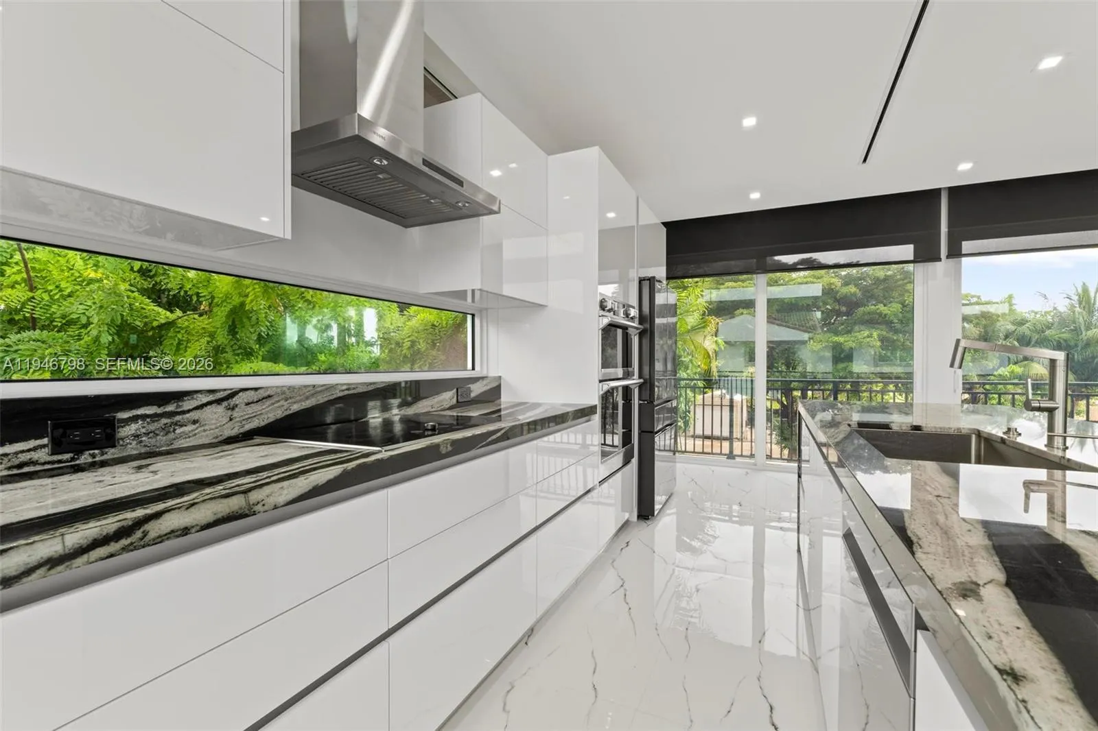 185 Sw 130th Ave, Miami, Florida 33184, Miami, Florida 33184, 6 Bedrooms Bedrooms, ,7 BathroomsBathrooms,Residential,For Sale,185 Sw 130th Ave, Miami, Florida 33184,A11946798