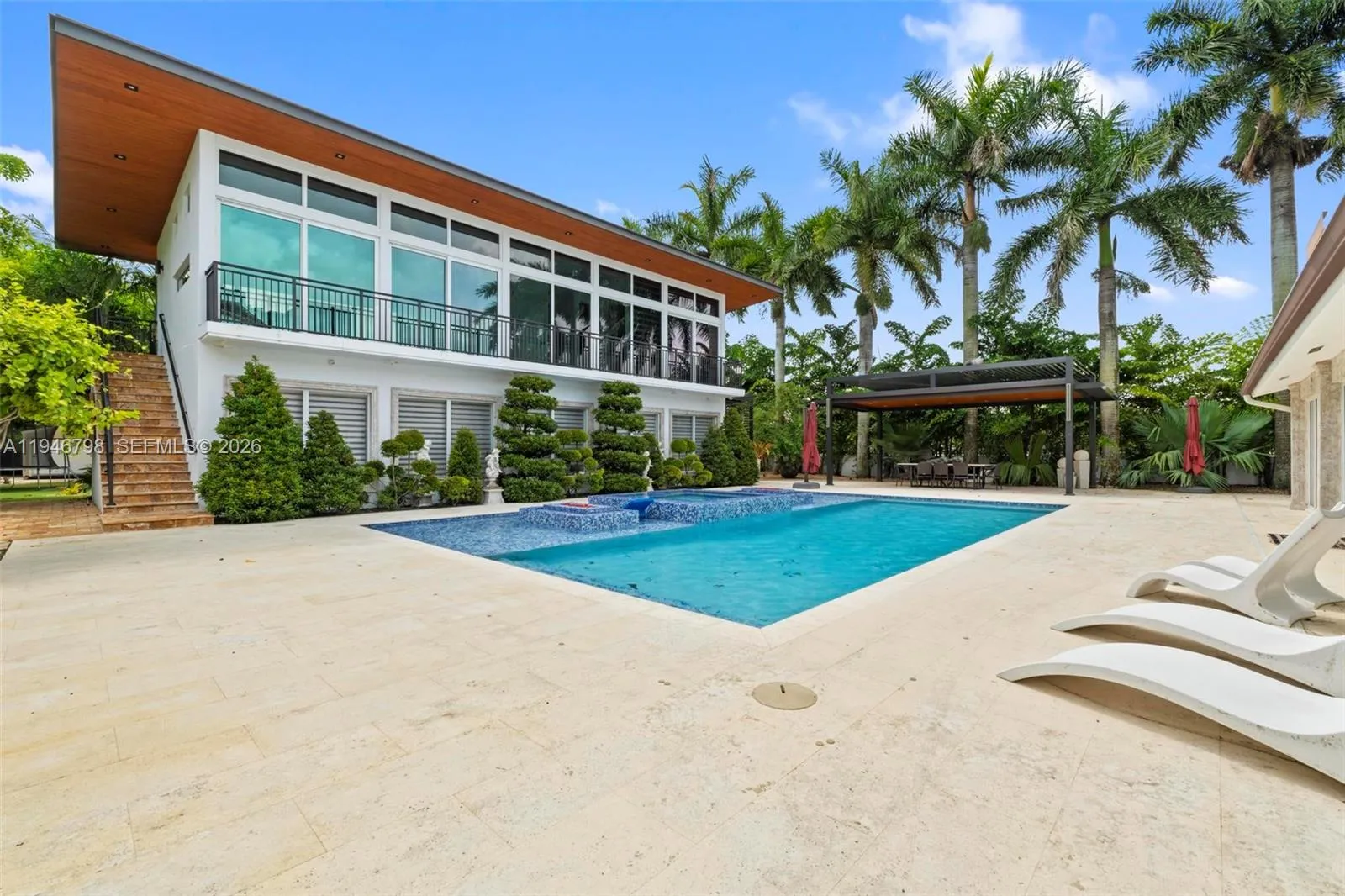 185 Sw 130th Ave, Miami, Florida 33184, Miami, Florida 33184, 6 Bedrooms Bedrooms, ,7 BathroomsBathrooms,Residential,For Sale,185 Sw 130th Ave, Miami, Florida 33184,A11946798