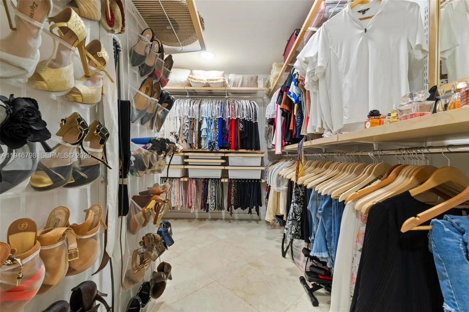 185 Sw 130th Ave, Miami, Florida 33184, Miami, Florida 33184, 6 Bedrooms Bedrooms, ,7 BathroomsBathrooms,Residential,For Sale,185 Sw 130th Ave, Miami, Florida 33184,A11946798