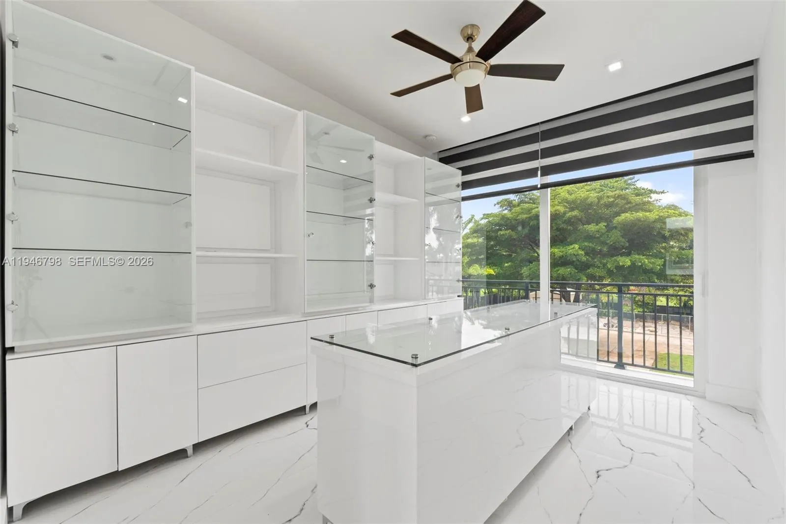 185 Sw 130th Ave, Miami, Florida 33184, Miami, Florida 33184, 6 Bedrooms Bedrooms, ,7 BathroomsBathrooms,Residential,For Sale,185 Sw 130th Ave, Miami, Florida 33184,A11946798