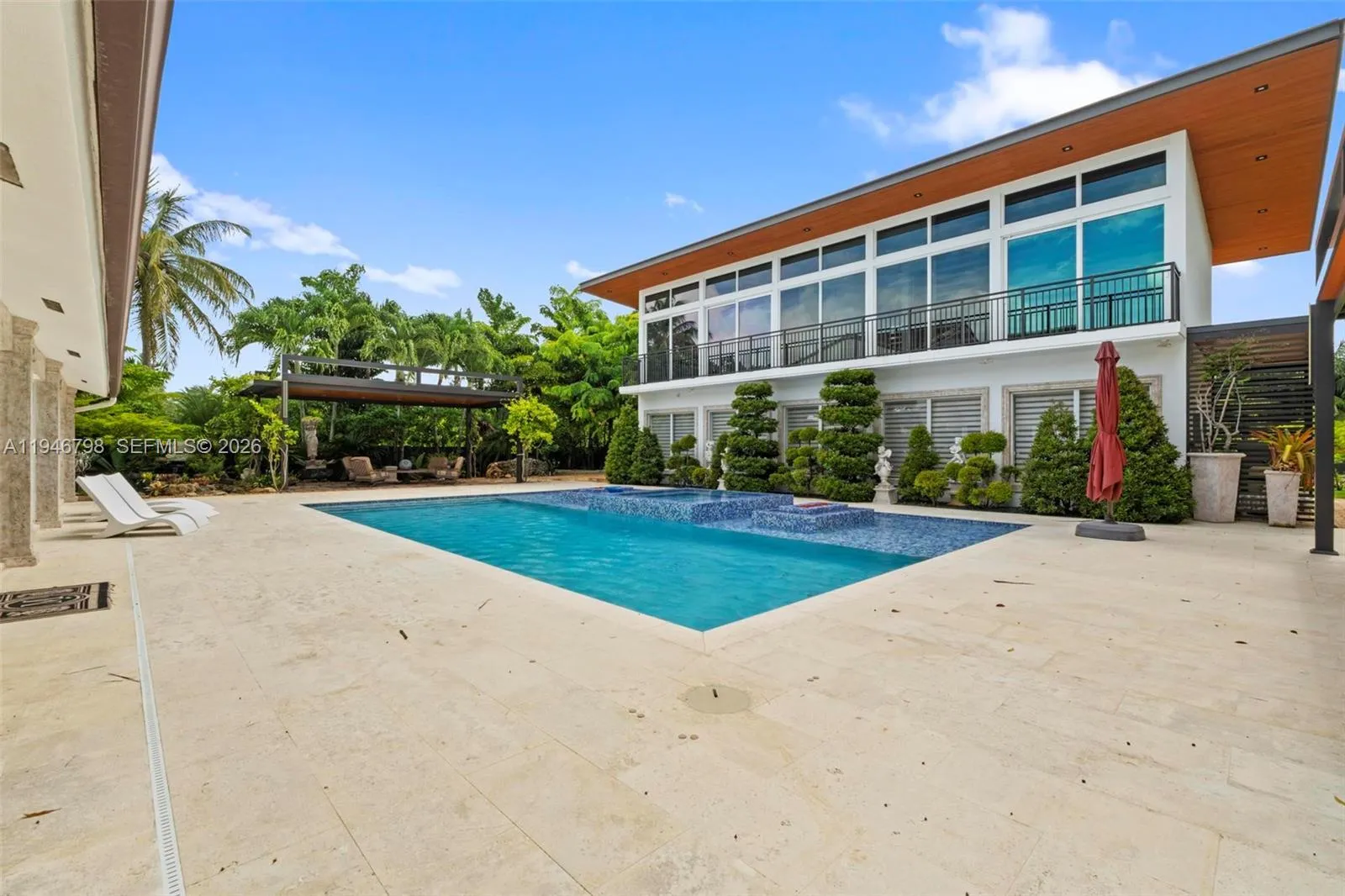 185 Sw 130th Ave, Miami, Florida 33184, Miami, Florida 33184, 6 Bedrooms Bedrooms, ,7 BathroomsBathrooms,Residential,For Sale,185 Sw 130th Ave, Miami, Florida 33184,A11946798