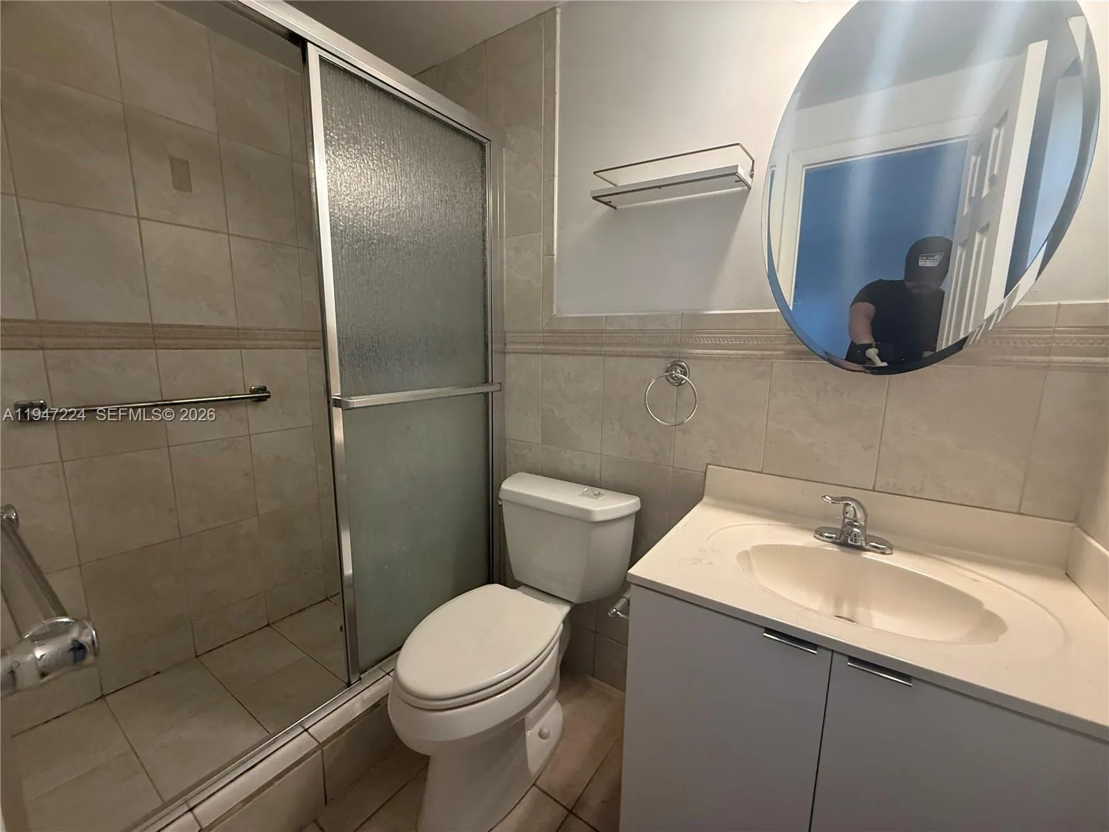 2nd Bathroom