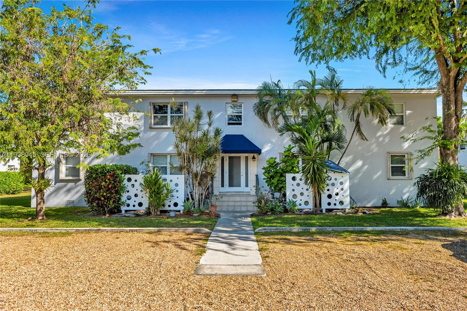7621 Sw 55th Ave 22b, Miami, Florida 33143, Miami, Florida 33143, 2 Bedrooms Bedrooms, ,1 BathroomBathrooms,Residential,For Sale,7621 Sw 55th Ave 22b, Miami, Florida 33143,A11938045