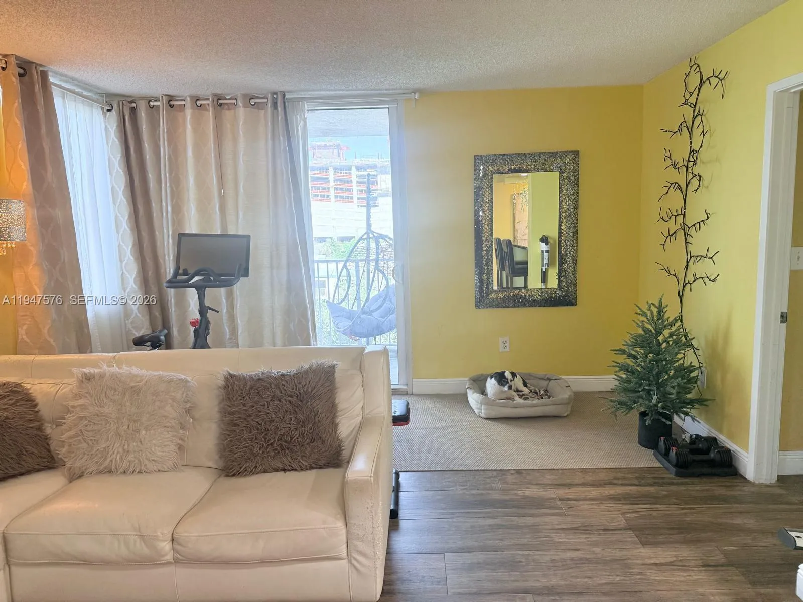 800 N Miami Ave E-609, Miami, Florida 33136, Miami, Florida 33136, 2 Bedrooms Bedrooms, ,2 BathroomsBathrooms,Residential,For Sale,800 N Miami Ave E-609, Miami, Florida 33136,A11947576