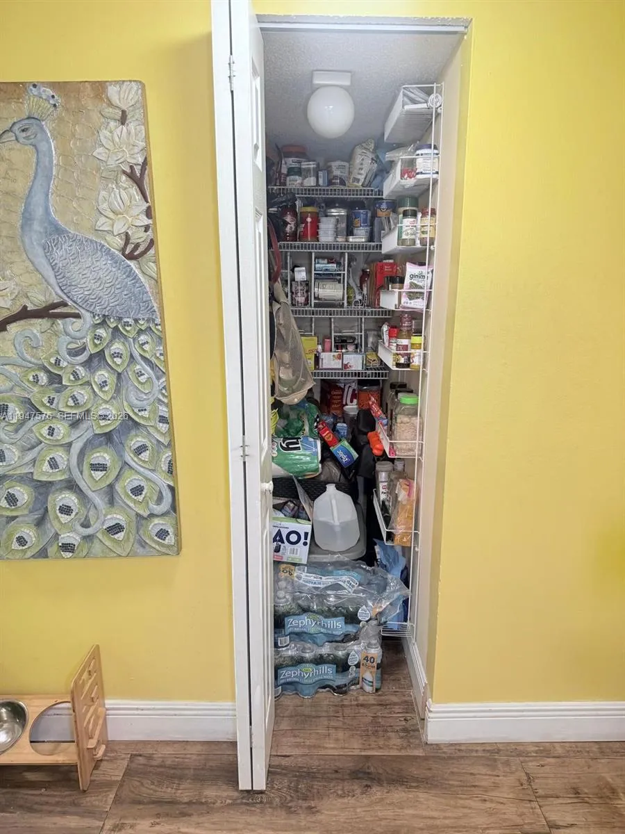 800 N Miami Ave E-609, Miami, Florida 33136, Miami, Florida 33136, 2 Bedrooms Bedrooms, ,2 BathroomsBathrooms,Residential,For Sale,800 N Miami Ave E-609, Miami, Florida 33136,A11947576