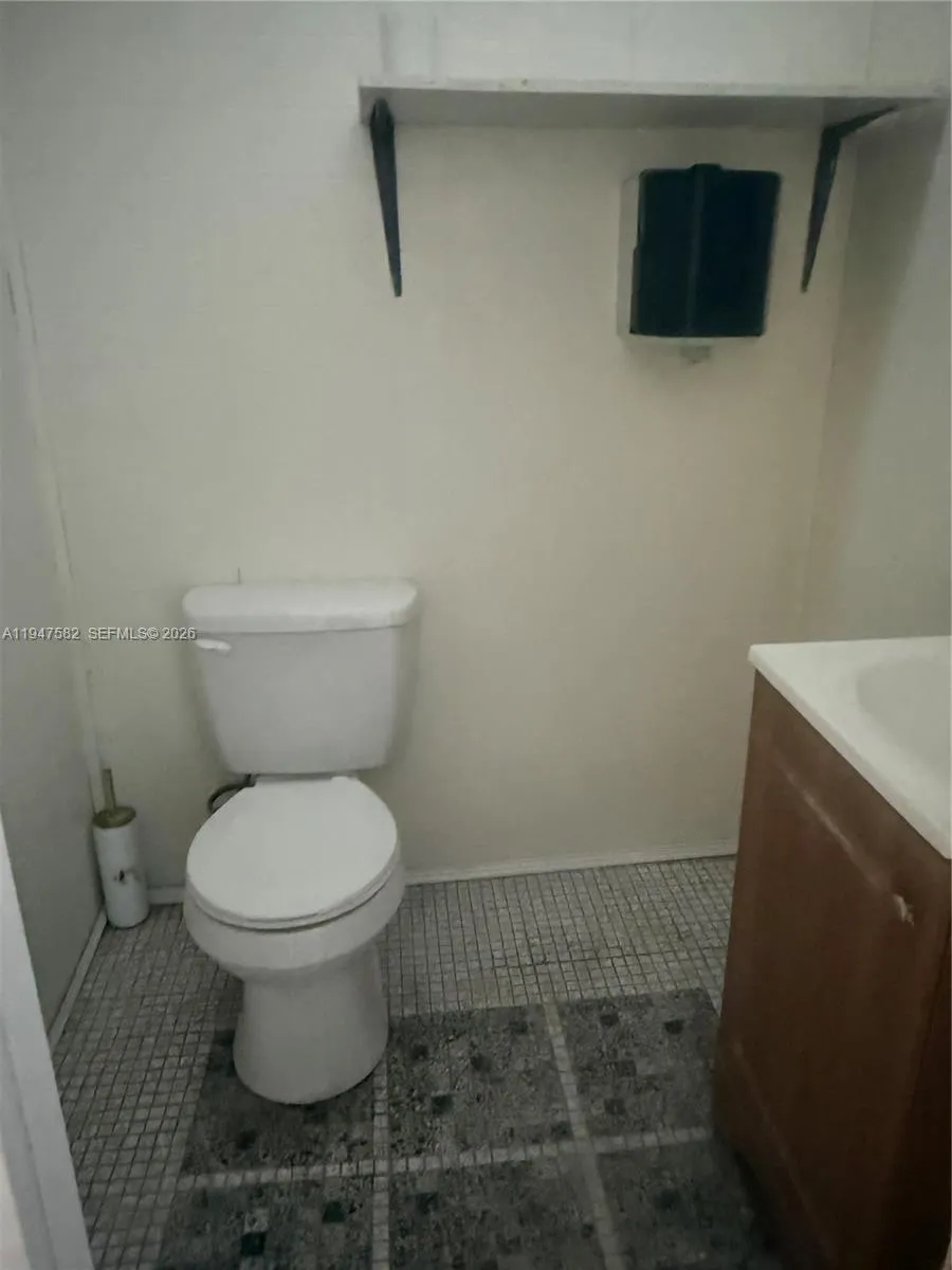8181 Nw 91st Ter, Medley, Florida 33166, Medley, Florida 33166, ,Commercial Lease,For Rent,8181 Nw 91st Ter, Medley, Florida 33166,A11947582
