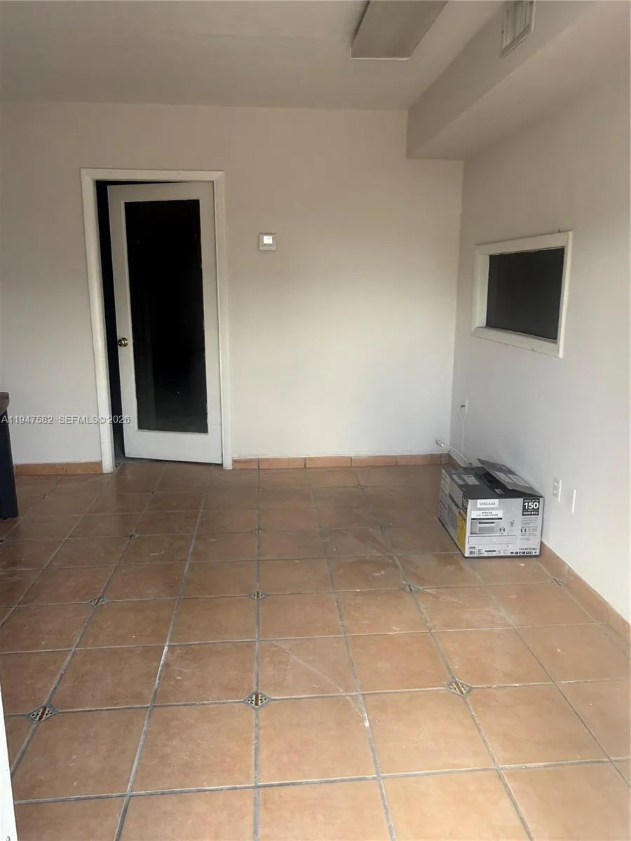 8181 Nw 91st Ter, Medley, Florida 33166, Medley, Florida 33166, ,Commercial Lease,For Rent,8181 Nw 91st Ter, Medley, Florida 33166,A11947582