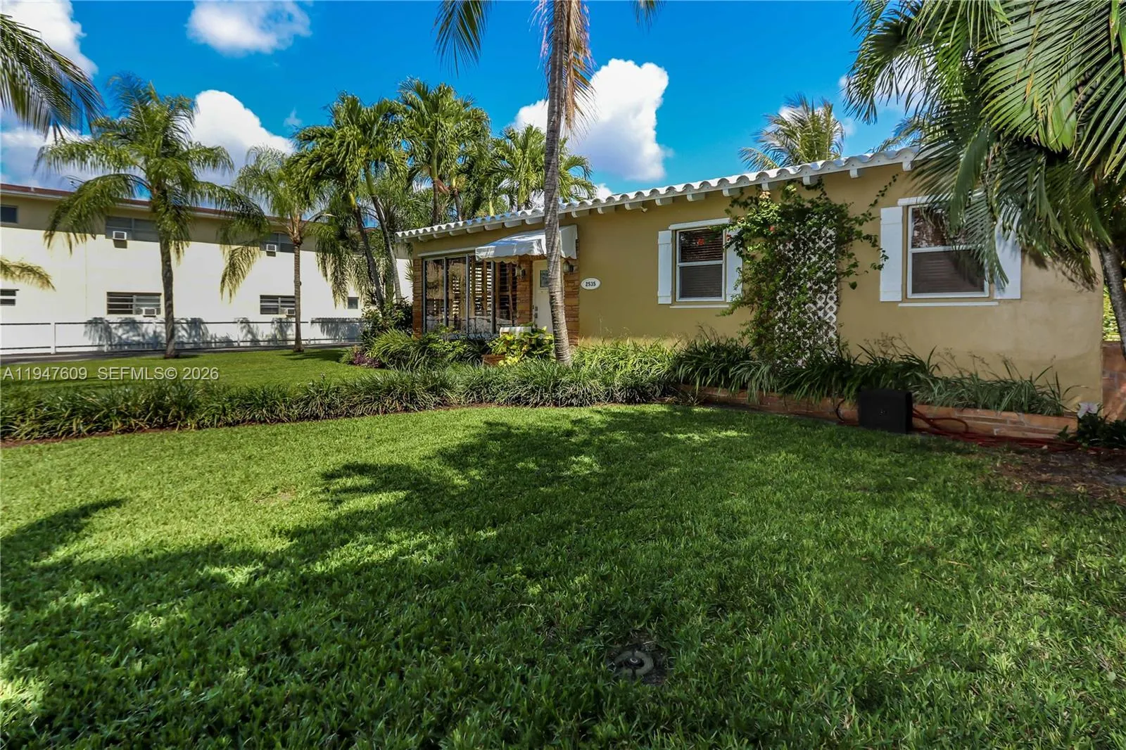 2535 Lincoln St, Hollywood, Florida 33020, Hollywood, Florida 33020, ,Residential Income,For Sale,2535 Lincoln St, Hollywood, Florida 33020,A11947609