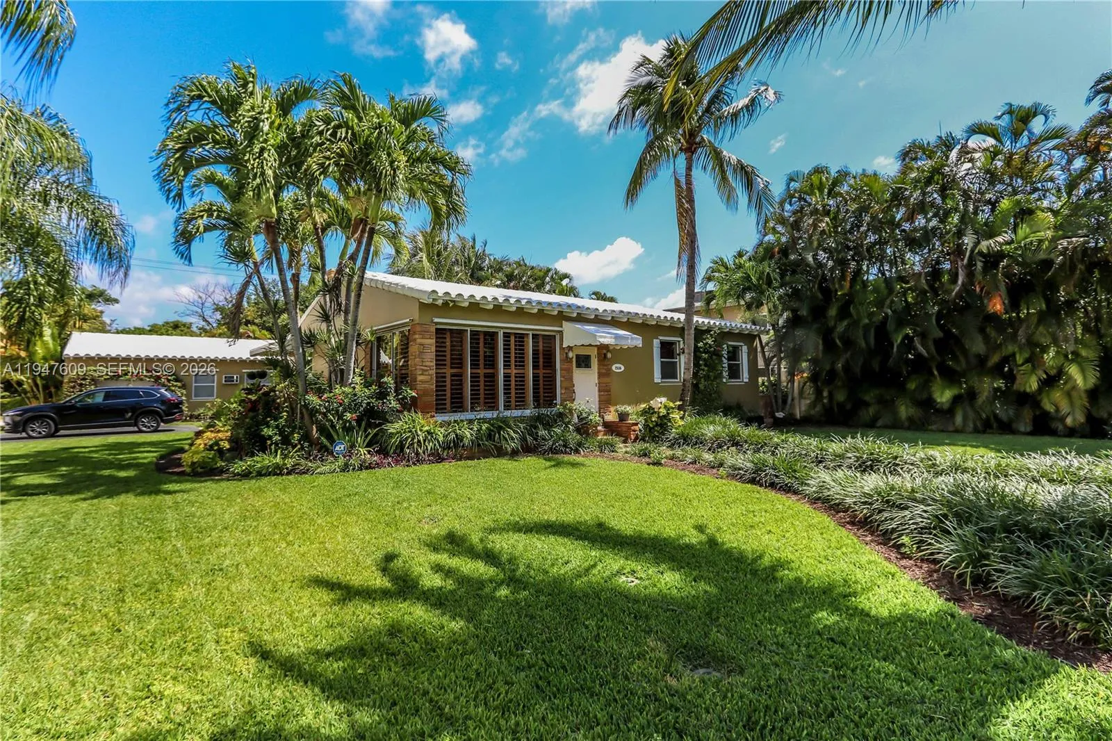 2535 Lincoln St, Hollywood, Florida 33020, Hollywood, Florida 33020, ,Residential Income,For Sale,2535 Lincoln St, Hollywood, Florida 33020,A11947609