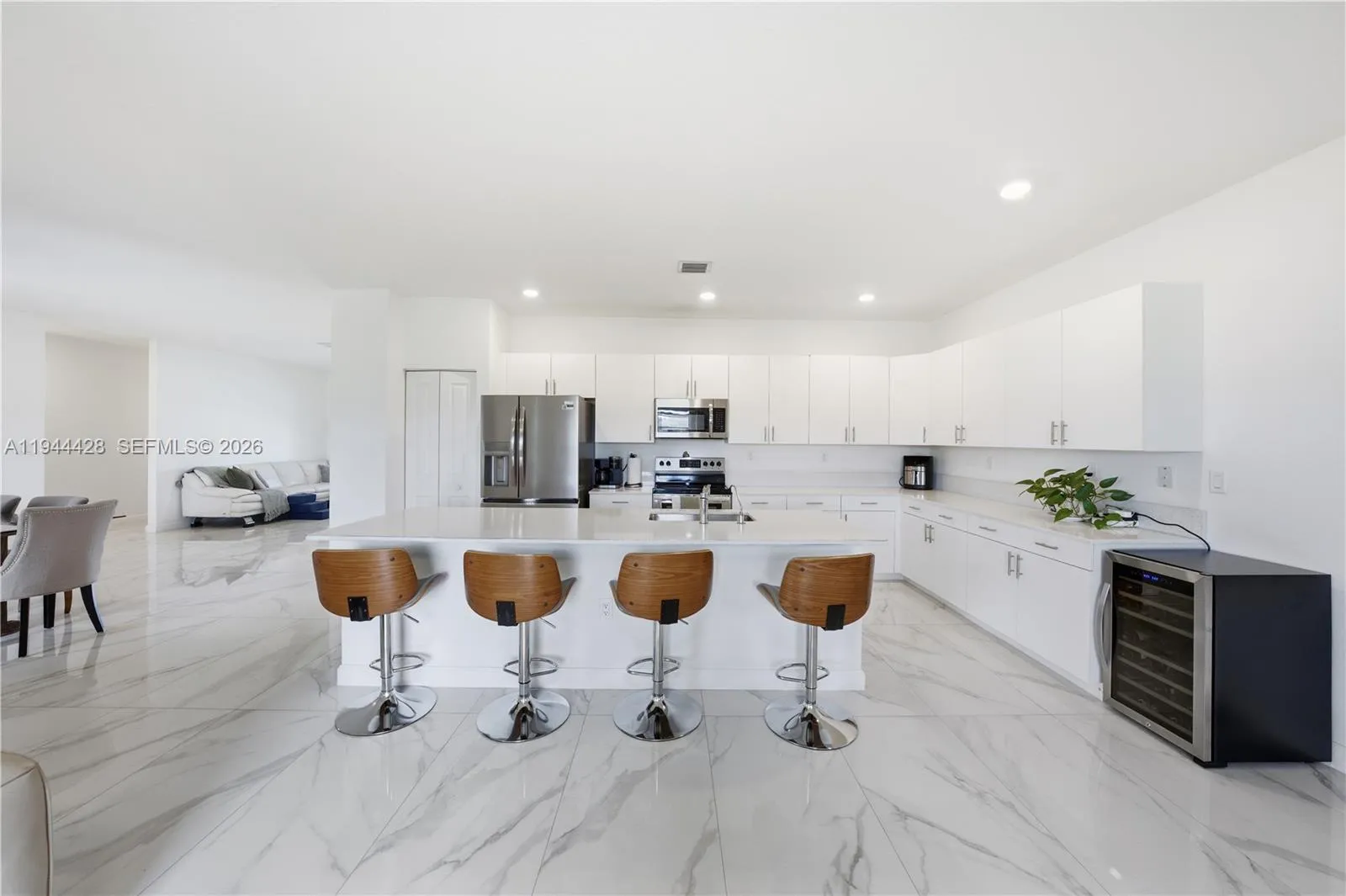 19080 Sw 133 Ct, Miami, Florida 33177, Miami, Florida 33177, 5 Bedrooms Bedrooms, ,4 BathroomsBathrooms,Residential,For Sale,19080 Sw 133 Ct, Miami, Florida 33177,A11944428