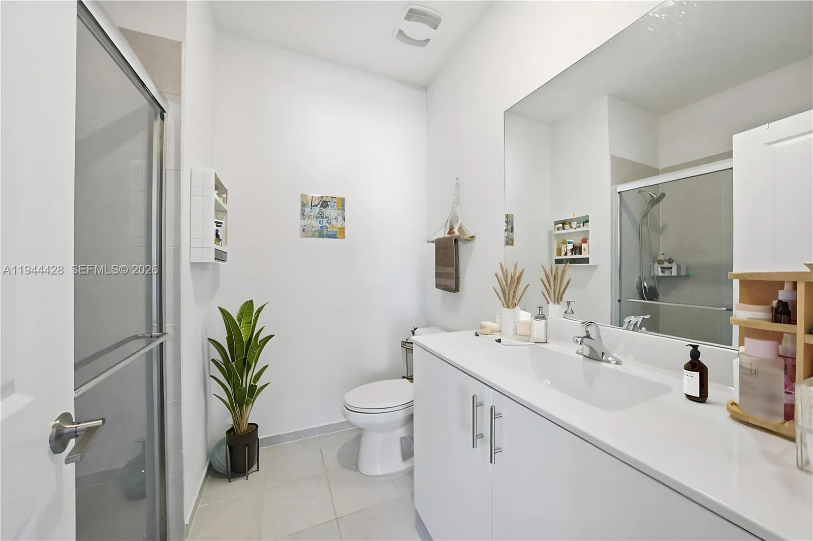 19080 Sw 133 Ct, Miami, Florida 33177, Miami, Florida 33177, 5 Bedrooms Bedrooms, ,4 BathroomsBathrooms,Residential,For Sale,19080 Sw 133 Ct, Miami, Florida 33177,A11944428