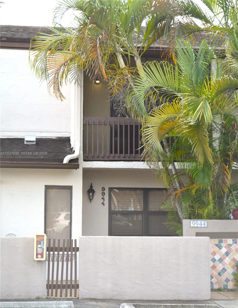 9944 Nw 41st St 23, Doral, Florida 33178, Doral, Florida 33178, 2 Bedrooms Bedrooms, ,2 BathroomsBathrooms,Residential,For Sale,9944 Nw 41st St 23, Doral, Florida 33178,A11947630