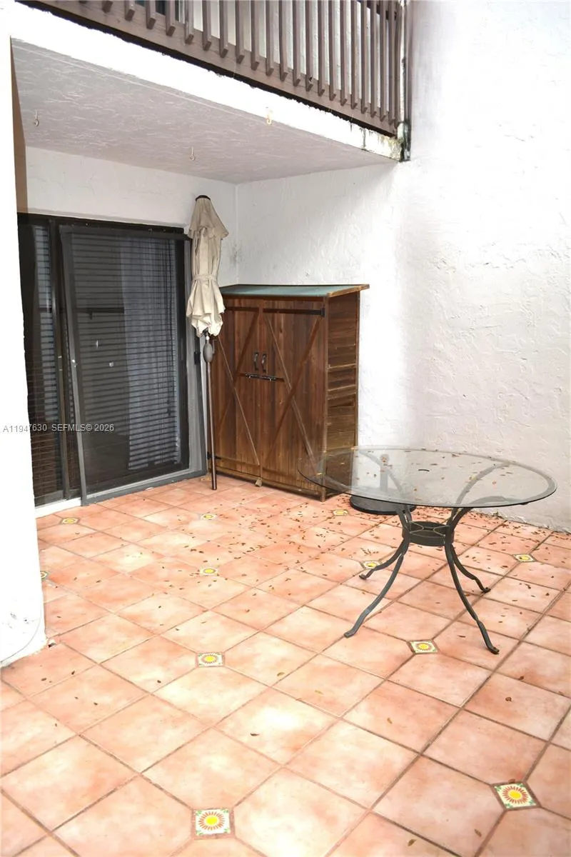 9944 Nw 41st St 23, Doral, Florida 33178, Doral, Florida 33178, 2 Bedrooms Bedrooms, ,2 BathroomsBathrooms,Residential,For Sale,9944 Nw 41st St 23, Doral, Florida 33178,A11947630