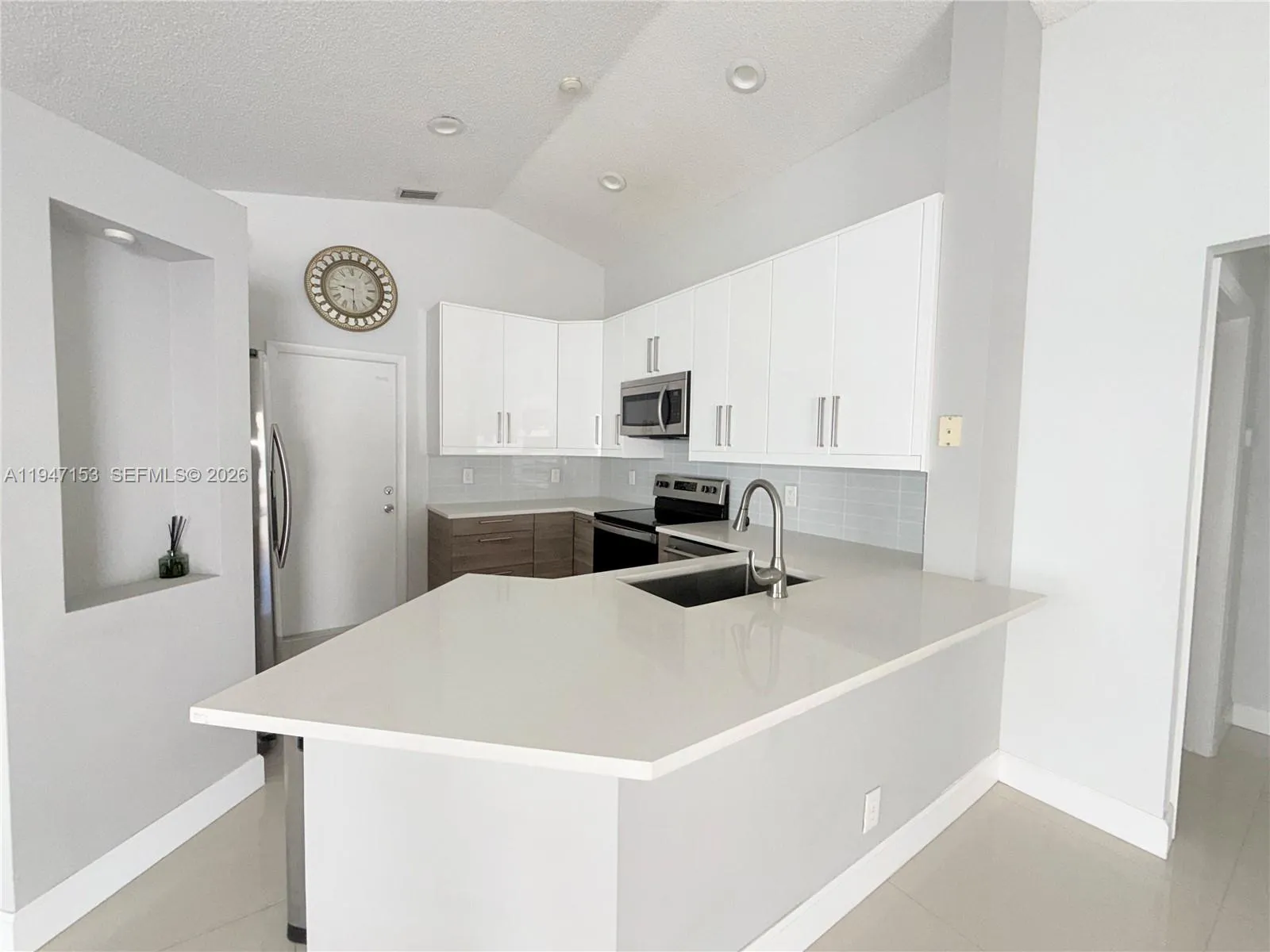 1628 Salerno Cir, Weston, Florida 33327, Weston, Florida 33327, 3 Bedrooms Bedrooms, ,2 BathroomsBathrooms,Residential Lease,For Rent,1628 Salerno Cir, Weston, Florida 33327,A11947153