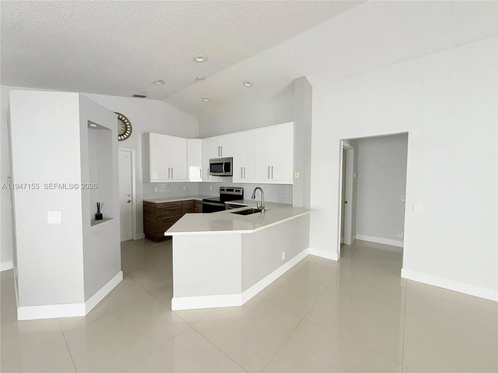 1628 Salerno Cir, Weston, Florida 33327, Weston, Florida 33327, 3 Bedrooms Bedrooms, ,2 BathroomsBathrooms,Residential Lease,For Rent,1628 Salerno Cir, Weston, Florida 33327,A11947153