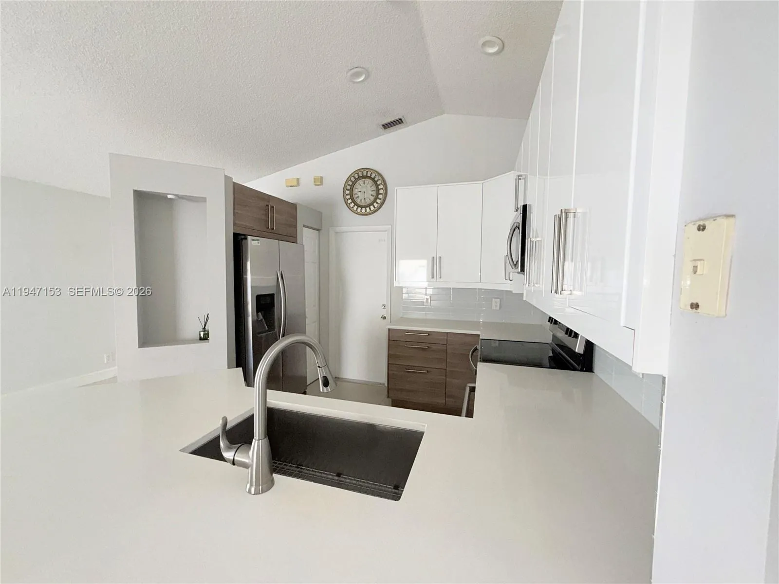 1628 Salerno Cir, Weston, Florida 33327, Weston, Florida 33327, 3 Bedrooms Bedrooms, ,2 BathroomsBathrooms,Residential Lease,For Rent,1628 Salerno Cir, Weston, Florida 33327,A11947153