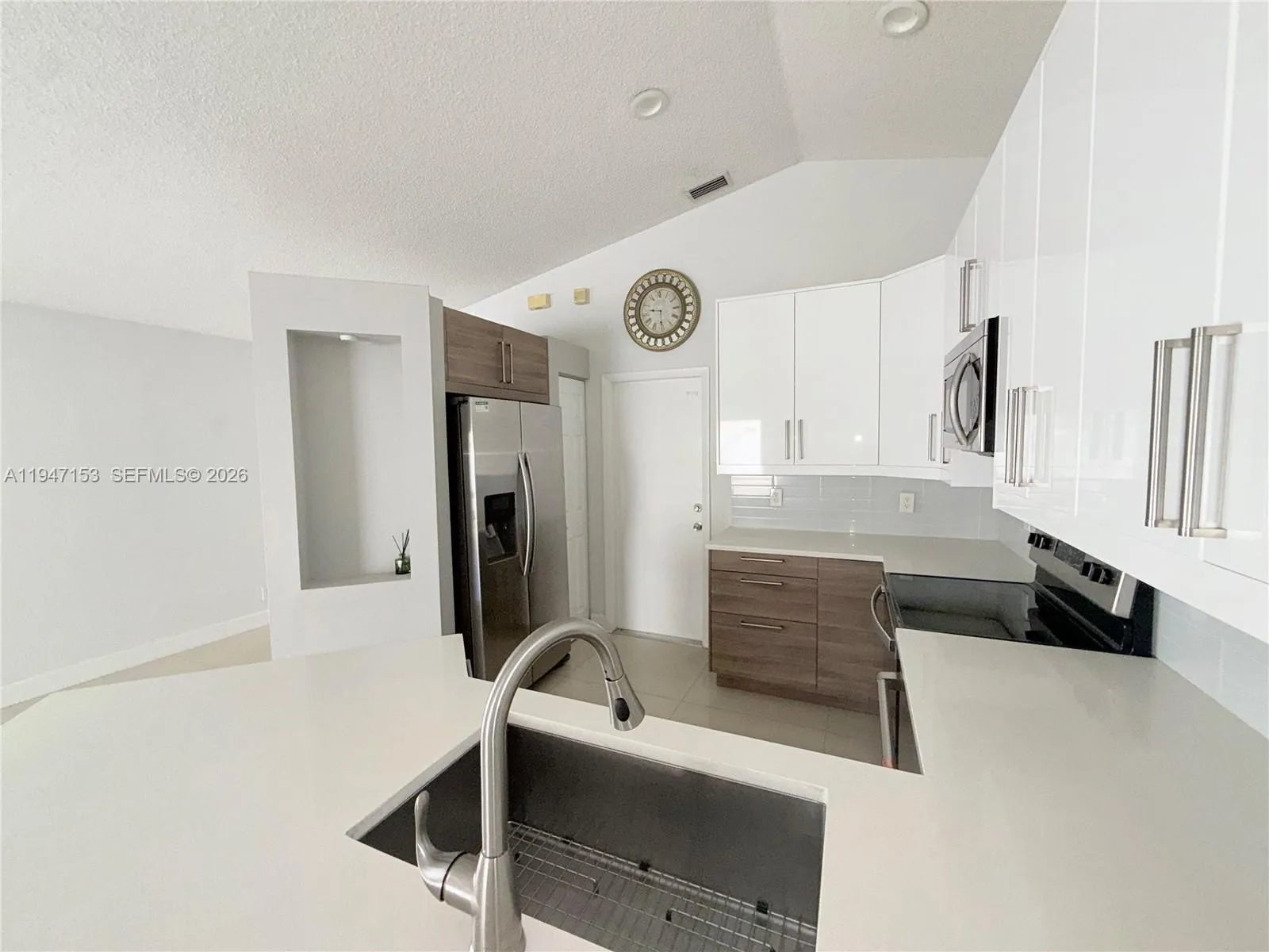 1628 Salerno Cir, Weston, Florida 33327, Weston, Florida 33327, 3 Bedrooms Bedrooms, ,2 BathroomsBathrooms,Residential Lease,For Rent,1628 Salerno Cir, Weston, Florida 33327,A11947153