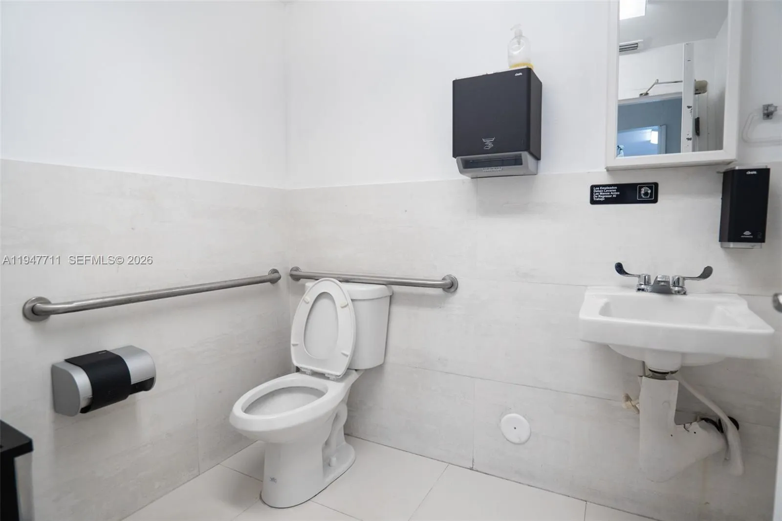 2298 Sw 8th St, Miami, Florida 33135, Miami, Florida 33135, ,Commercial Lease,For Rent,2298 Sw 8th St, Miami, Florida 33135,A11947711