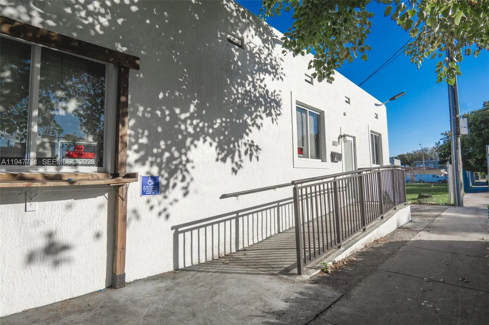 2298 Sw 8th St, Miami, Florida 33135, Miami, Florida 33135, ,Commercial Lease,For Rent,2298 Sw 8th St, Miami, Florida 33135,A11947711