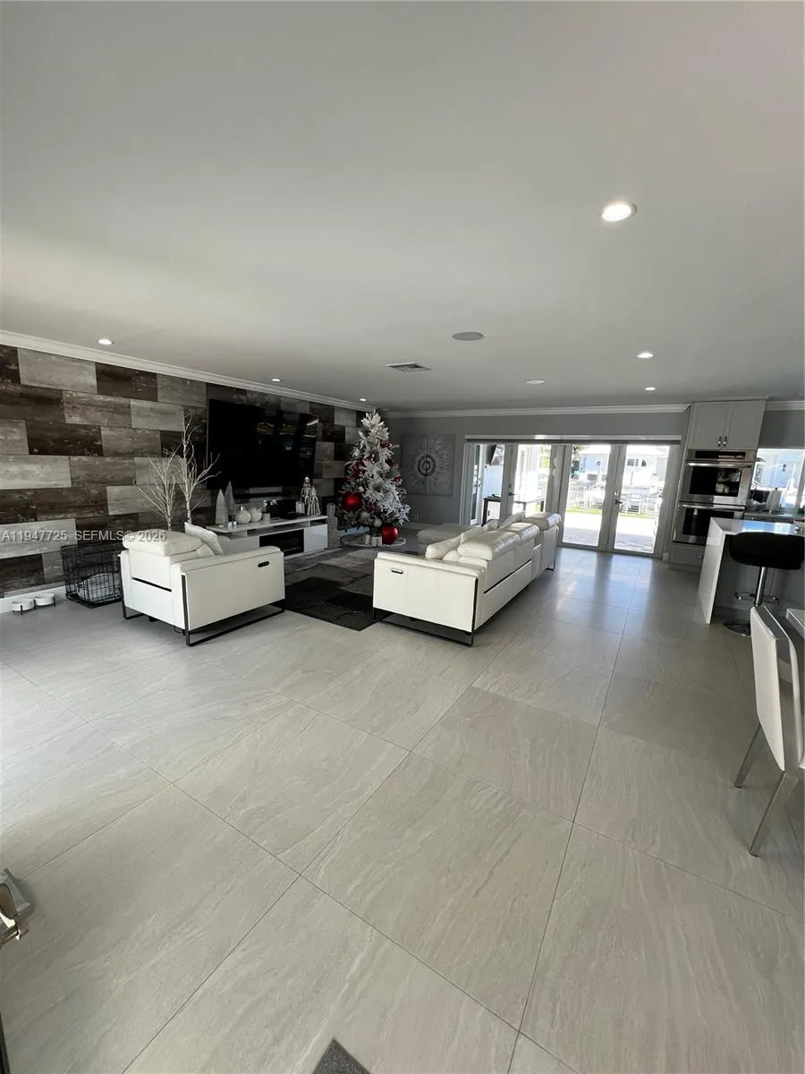 5510 Bayview Dr, Fort Lauderdale, Florida 33308, Fort Lauderdale, Florida 33308, 3 Bedrooms Bedrooms, ,3 BathroomsBathrooms,Residential Lease,For Rent,5510 Bayview Dr, Fort Lauderdale, Florida 33308,A11947725